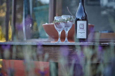 Herons Rise Vineyard Accommodation - Travel Agents 5