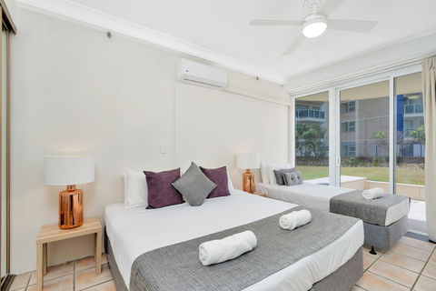 Zenith - Q Stay - Tourism Guide 2