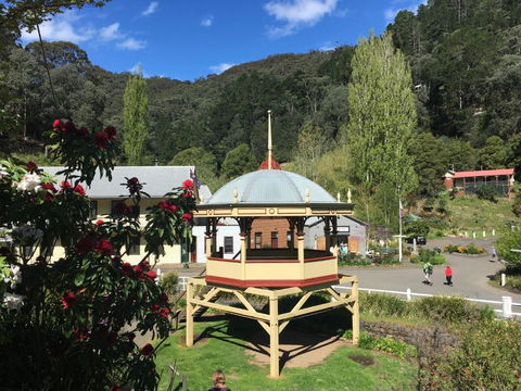 Walhalla Coach House - Tourism Guide 3