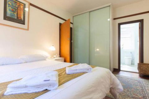Broadway Apartments - Travel Agents 4