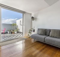 Fabulous Fitzroy Converted Warehouse - Travel Agents