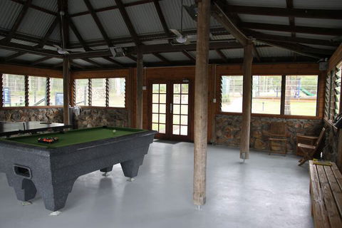 The Retreat Lodge - Travel Search 6