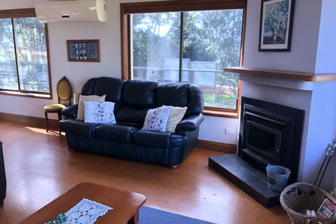 Maleny Mountain Retreat - Travel Search 6