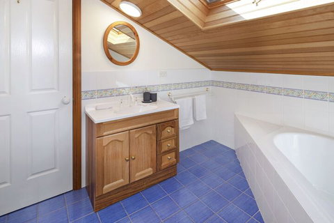 Rimrock - Travel Agents 6