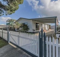 4 Lansell Road Cowes - Travel Agents