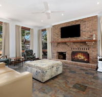 1 Gordon - Kenros Beach House - Travel Agents