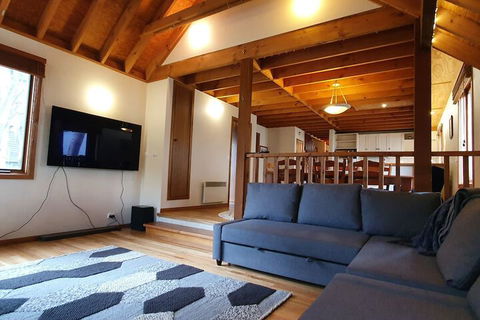 SNOWED INN Apartment - Tourism Guide 6