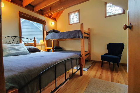 SNOWED INN Apartment - Tourism Guide 4