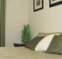 Explorers Holiday House - Travel Search