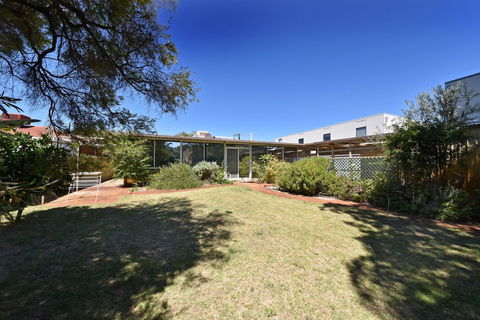 Comfy Home Near Airport & City 2280 - Cruises Travel 0