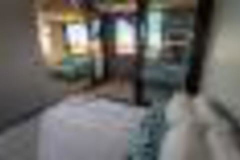 Newcastle Beach 1BR With City Views - Travel Agents 4