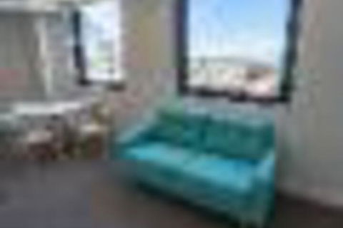 Newcastle Beach 1BR With City Views - Travel Agents 3
