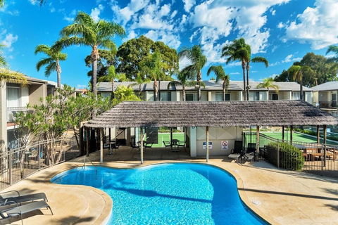 Resort Serviced Apartments - Mandurah - Cruises Travel 0