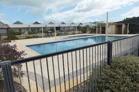Seafront Unit 60 - Travel Search 1