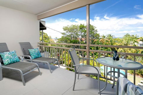 3 14 Edgar Bennett Avenue Noosa Hill - Travel Search 1
