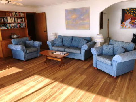 3 Bay Lane - Cruises Travel 3