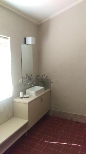 The Cottage At Riverside Farm - Travel Agents 3