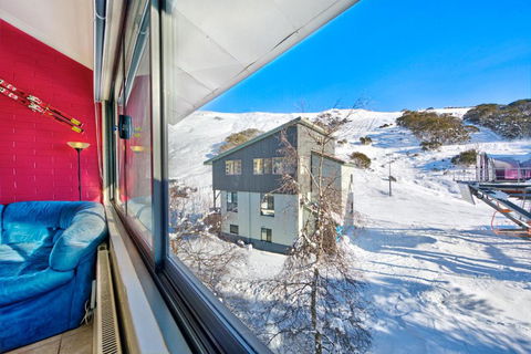 Snow Ski Apartments 14 - Travel Search 2