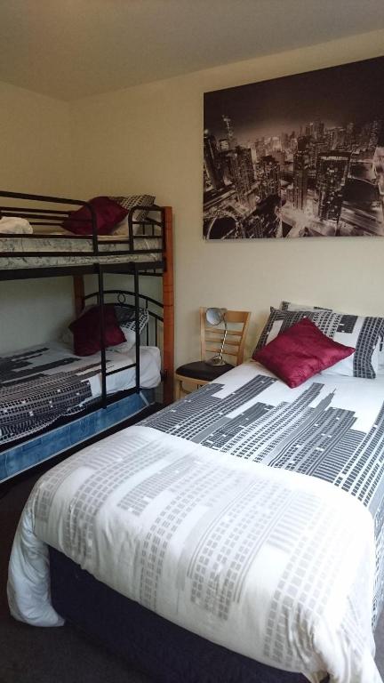 MURRAY GRANGE VILLA 4 - Travel Search 5
