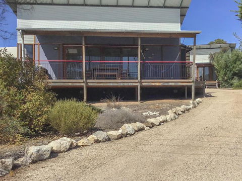 Samphire Beach House - Travel Search 5