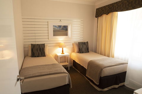 Pemberton Lodge - Travel Search 6