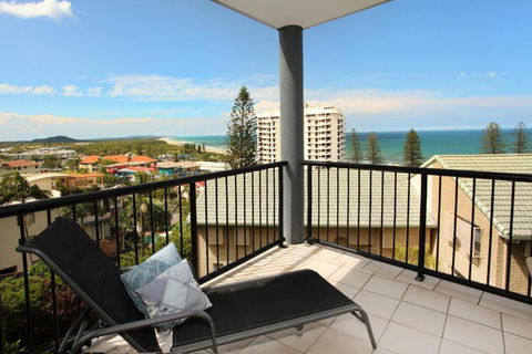 Unit 4 Beaumont Sur Mer 13 15 Pacific Terrace Coolum Beach 400 BOND LINEN SUPPLIED - Travel Search 1
