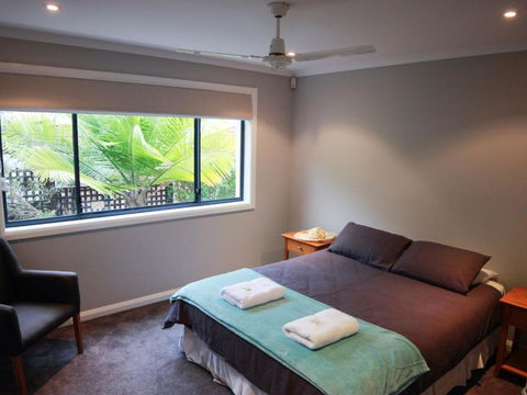 Absolutely Avoca 114a Avoca Drive Avoca Beach - Travel Search 6