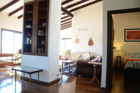 Barrels Beach House 28 Dulconghi Street - Tourism Guide 5