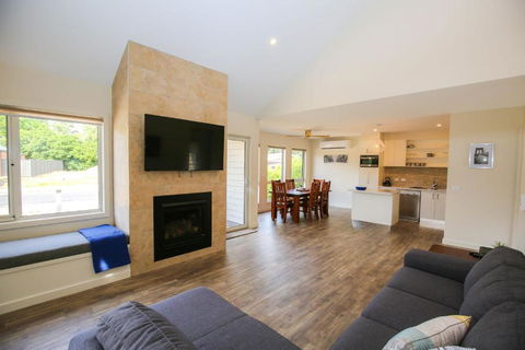 Amber Mist Villa Two - Travel Search 4