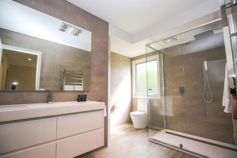 Amber Mist Villa Two - Travel Search 6