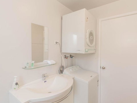 Randalls Place 5 Poley Cow Lane - Travel Agents 3