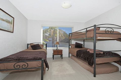 Quarterdeck 23 - Tourism Guide 6