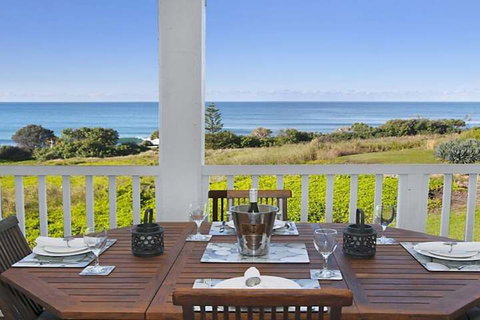 Quarterdeck 23 - Tourism Guide 7