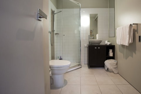 ReadySet Apartments On Altona - Travel Agents 4