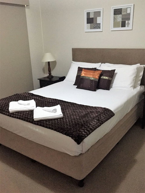 Cypress Waterview Spa Apartment 37B - Travel Agents 5