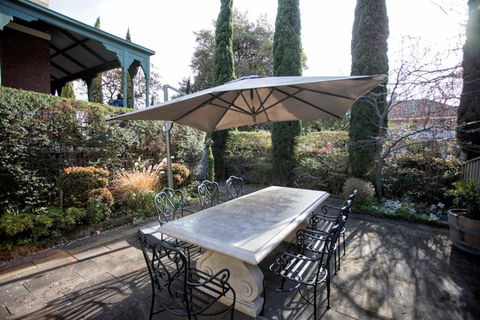 QPO QUEENSCLIFF - Travel Search 5