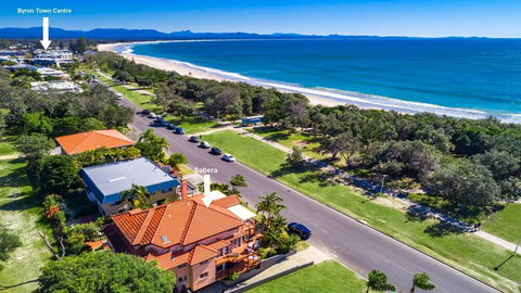 Your Luxury Escape Sabera - Travel Agents 0