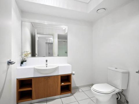 APARTMENT 11 PACIFIC APARTMENTS - Tourism Guide 3