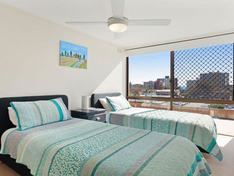 Garden Apartment At Forster Tower - Travel Search 6