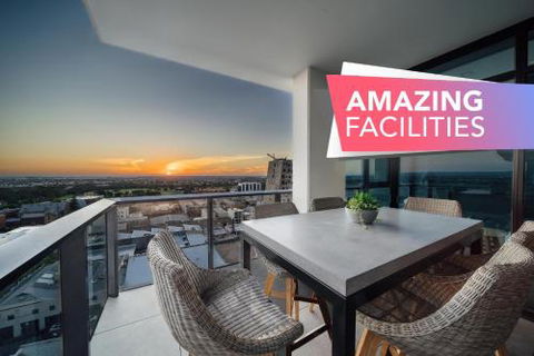 A Cut Above The West Pool Rooftop Bar Gym Wifi - Tourism Guide 0