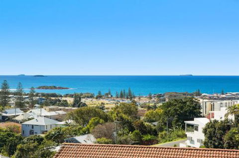 Sea La Vie #2 Luxury Apartment In Coffs Harbour Jetty With Pool Views & Walking Distance To The Beach! - Cruises Travel 5