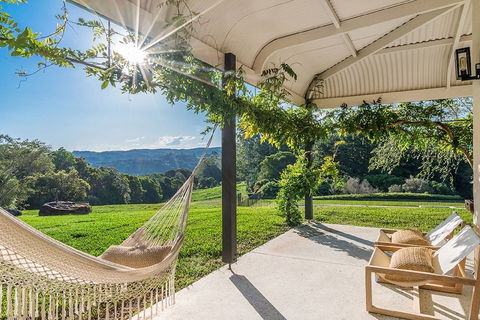 Your Luxury Escape - Fairway - Travel Search 0