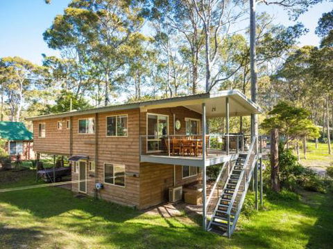 Mystery Bay Retreat - Cruises Travel 0