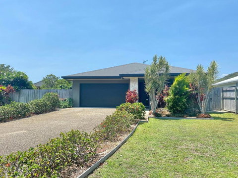 Cooya Beach Ultimate Tropical Getaway - Tourism Guide 6