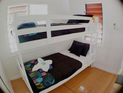 Great Northern Beach House - Travel Search 1