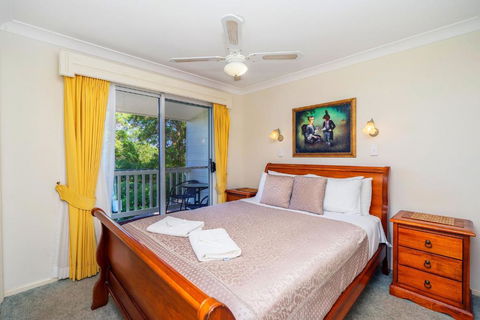 Cloud 9 Cliff Top Eagle Heights - Tourism Guide 2