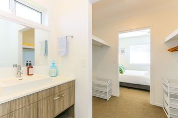 Hastings Point Beachside - Tourism Guide 0