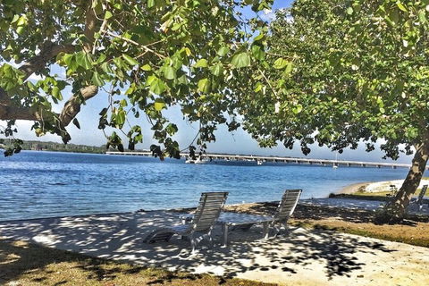 Charm & Comfort In This Ground Floor Unit With Water Views! Welsby Pde Bongaree - Cruises Travel 2
