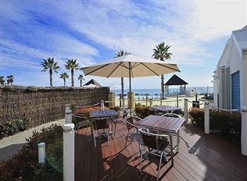 Waters Edge Luxury At Mandurah - Cruises Travel 0