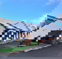 Coastal Motel - Travel Agents